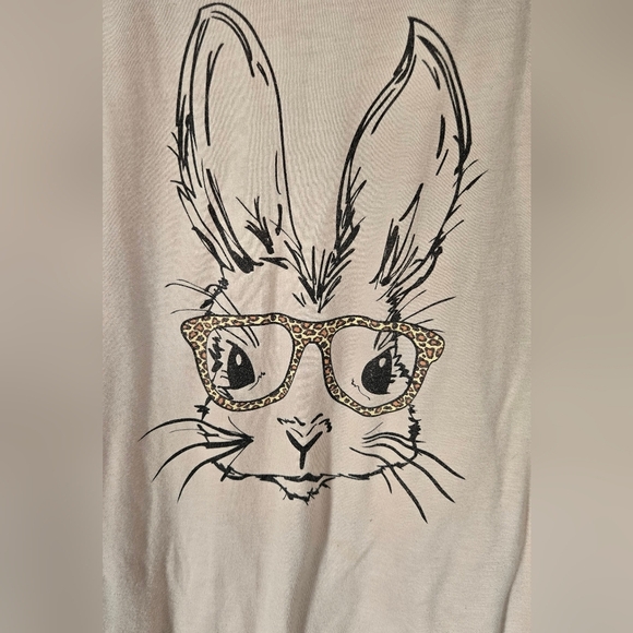 Bella Canvas Pink Graphic Tee Size Medium - Picture 3 of 5